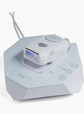 Iluminage Touch Permanent Hair Reduction Laser